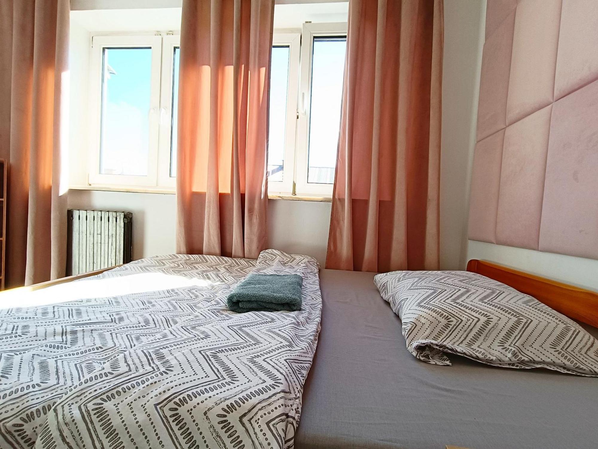 Pokoje Przytulnie Jak W Domu Cracovia Exterior foto